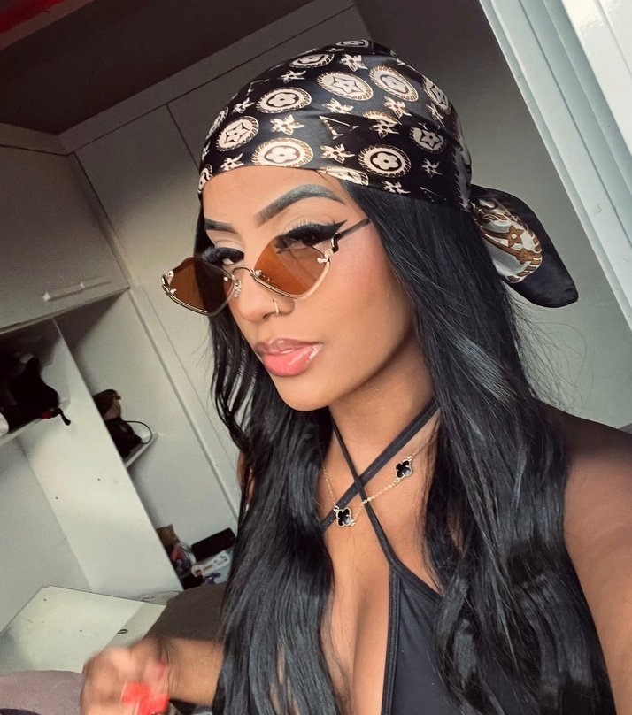 Juliana Santos tweet media