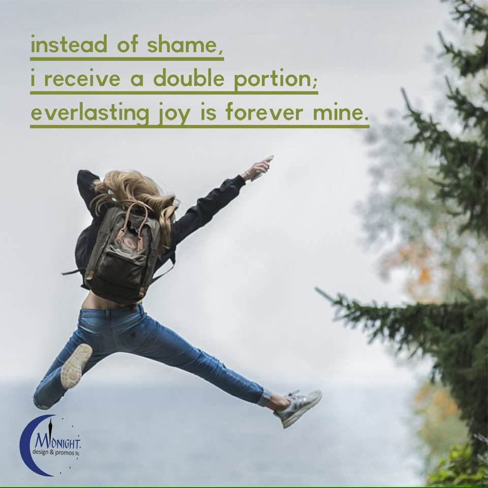 Midnight Apparel tweet media