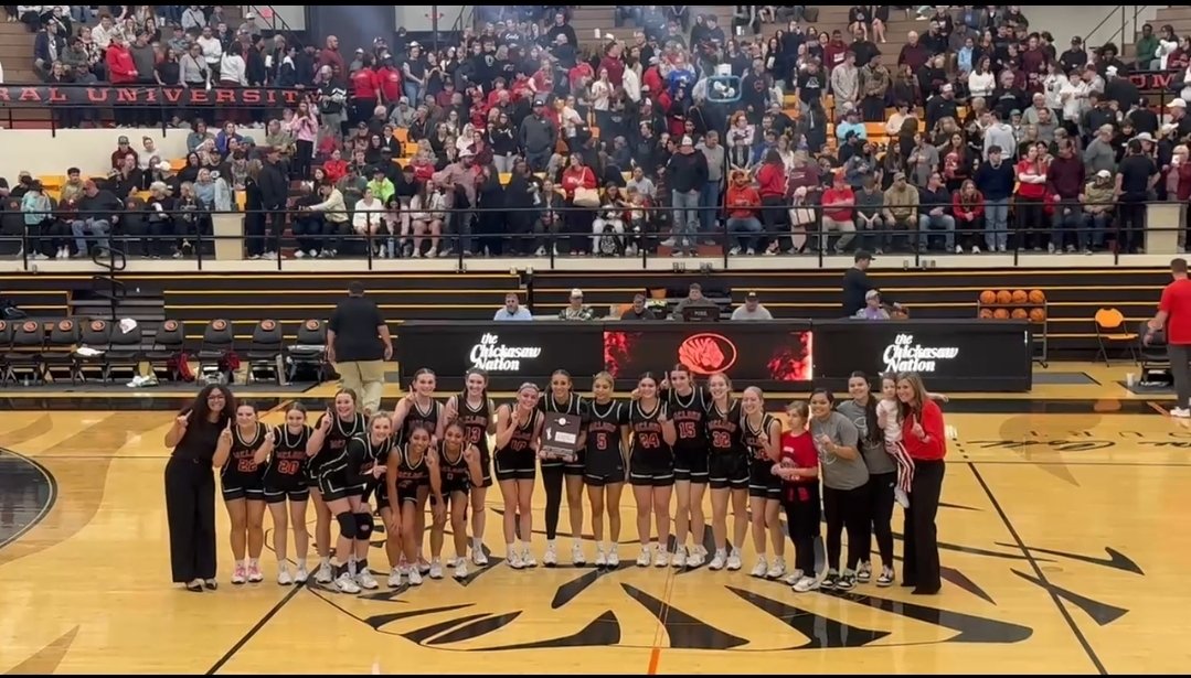 emmaeslinger_2028 tweet media