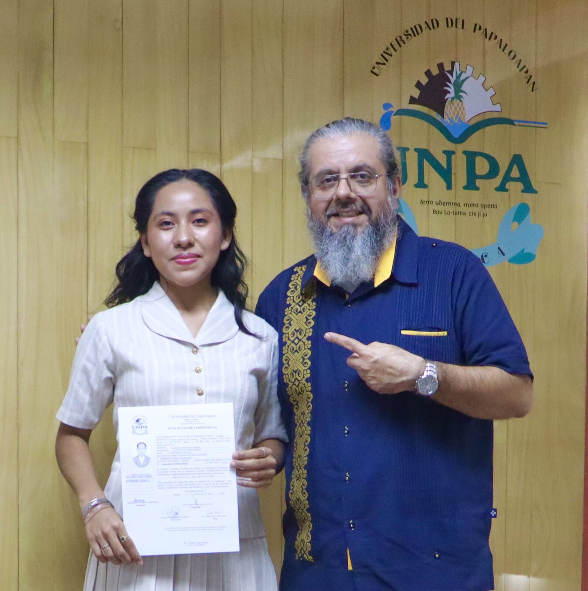 Julián M. Peña-Castro tweet media