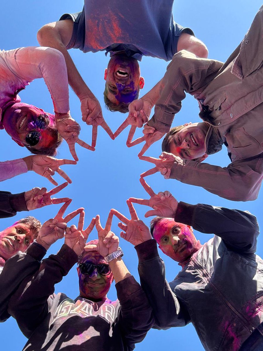 rohan194's tweet image. Happy Holi!