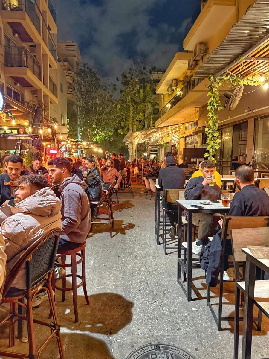 Hillel Fuld tweet media