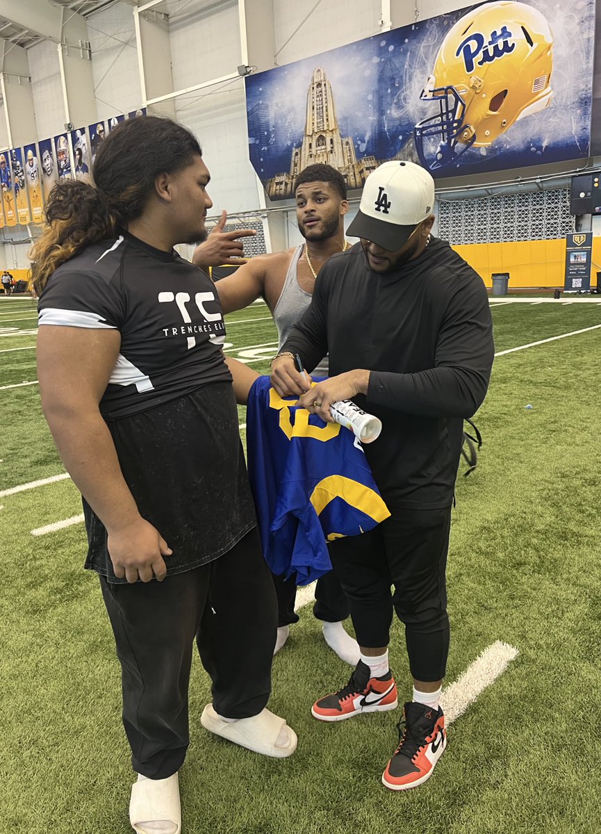 3⭐️Aniti “Andy” Paiva tweet media