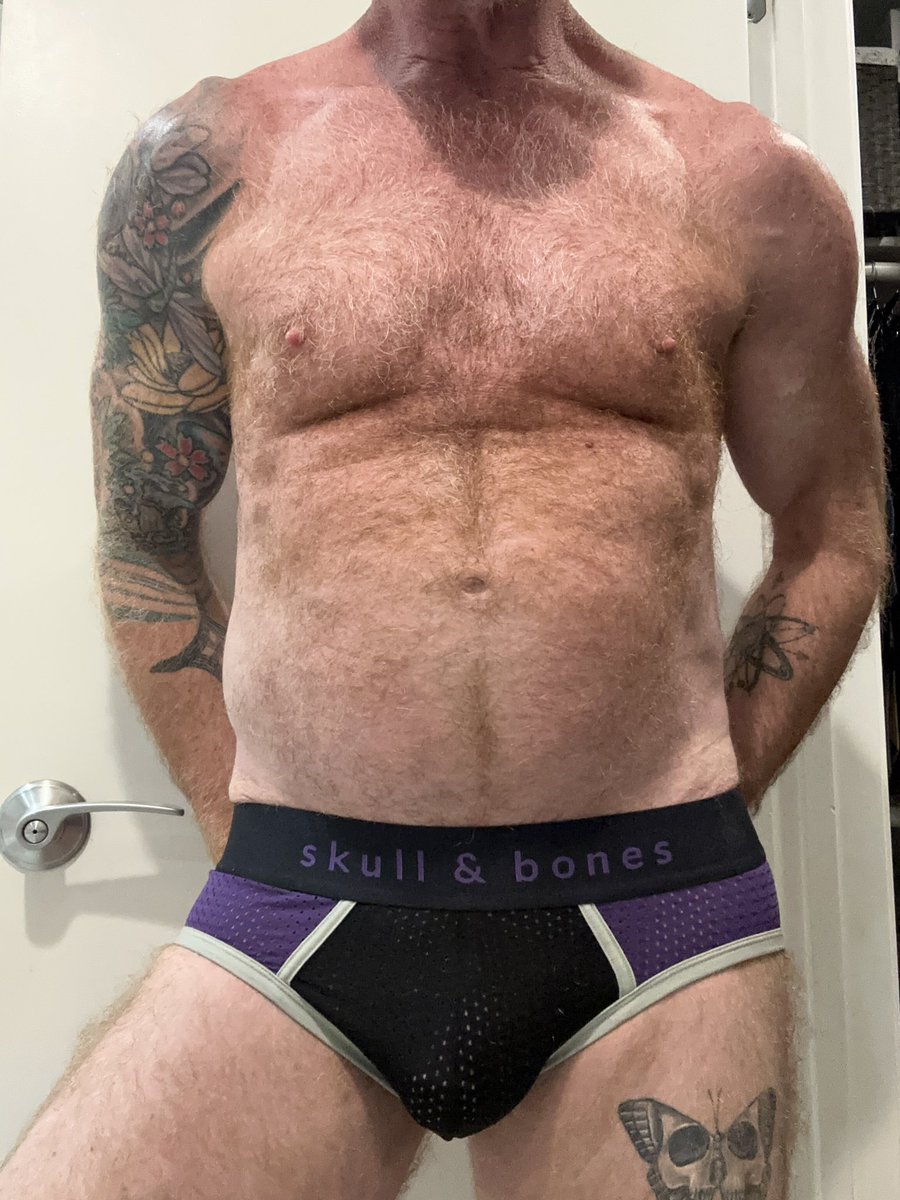 Purple rain
#skullandbones #underwear