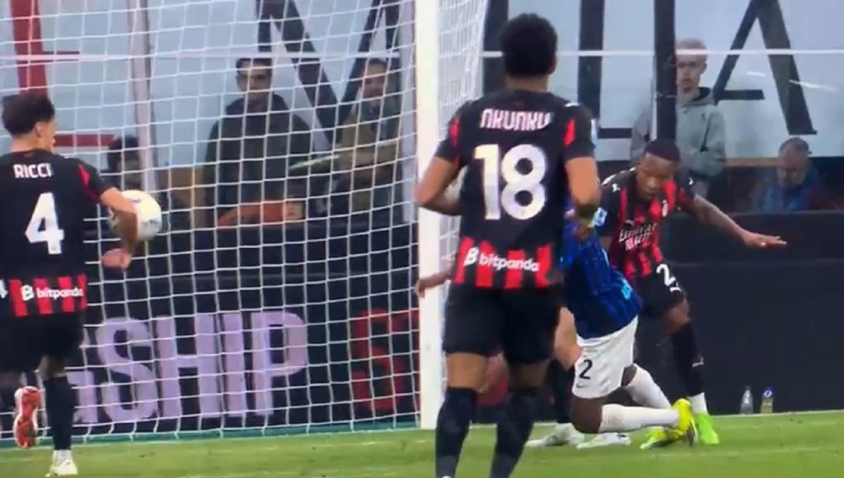 L'Inter male, Doveri peggio, Abisso al Var nomen omen