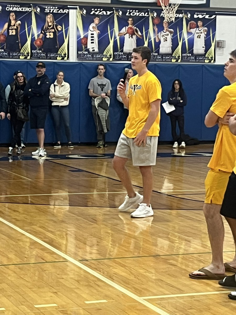 Victor Lacrosse tweet media