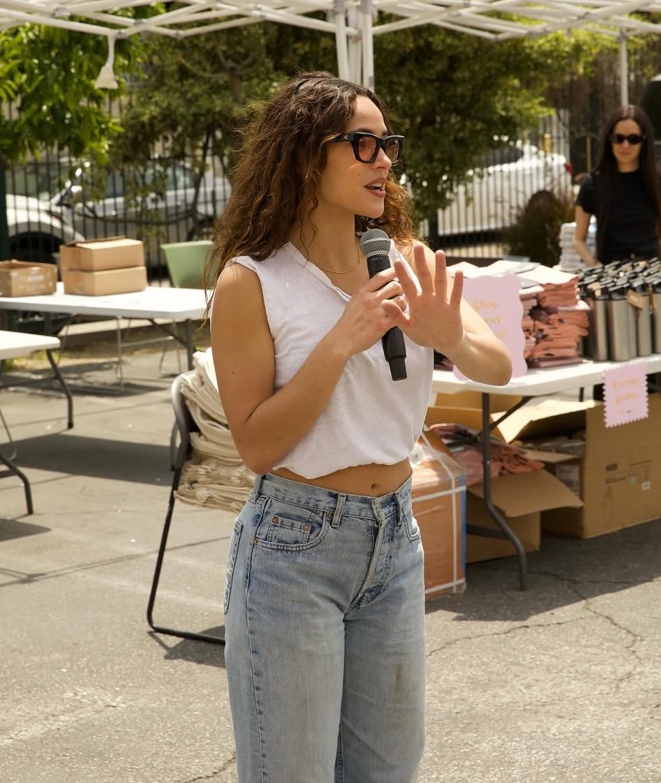 Adria Arjona Updates tweet media