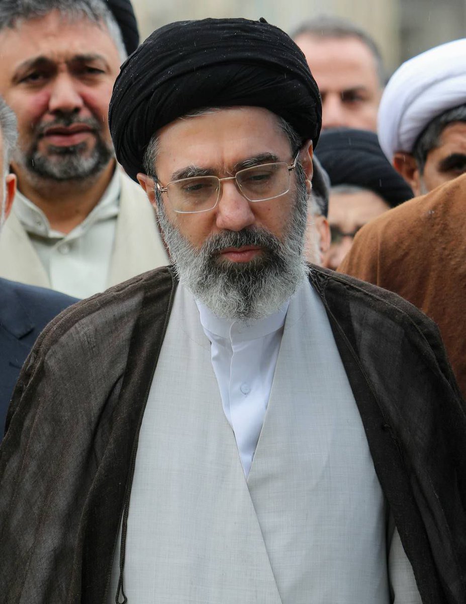 محمدحسین چاوشی tweet media