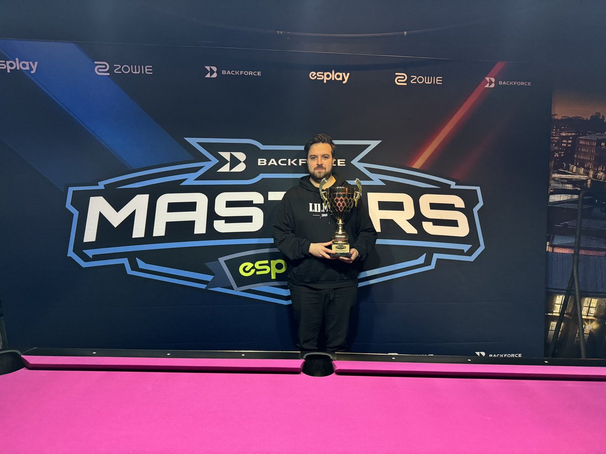 Max Lindkvist tweet media