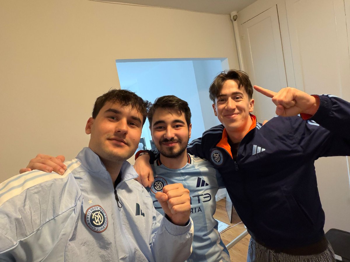 GenCity Stingray tweet media