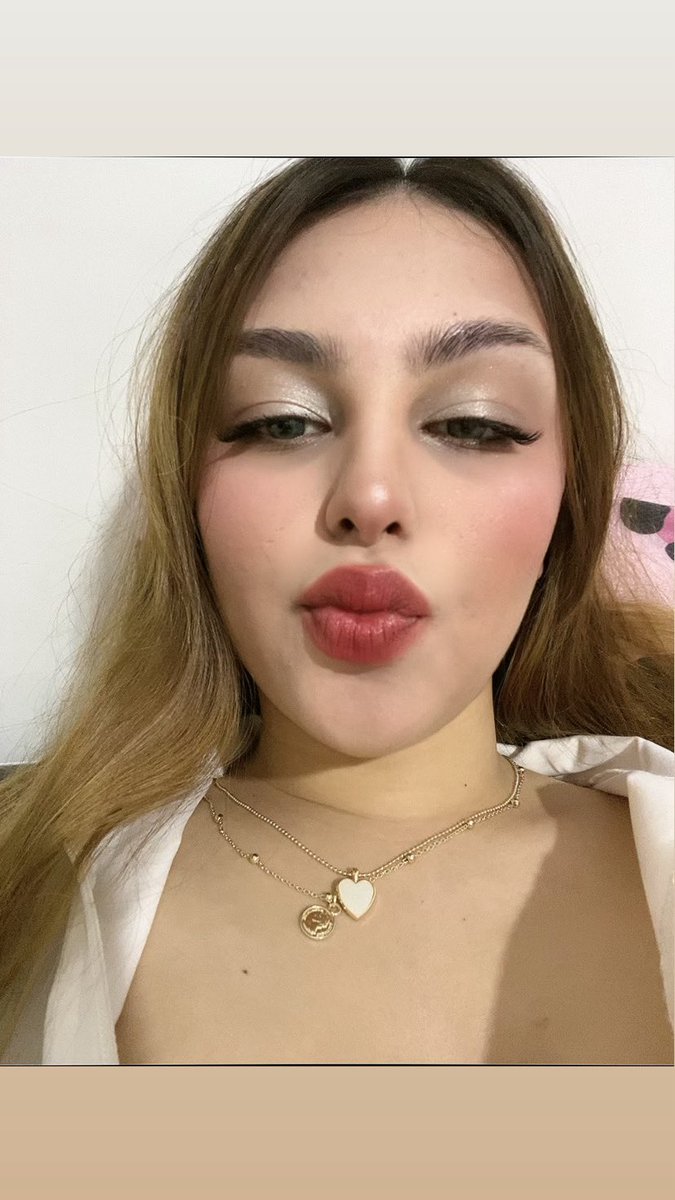 nobodddyyyyyyy's tweet photo. Selam tostlarım https://t.co/TOf43DIdMB