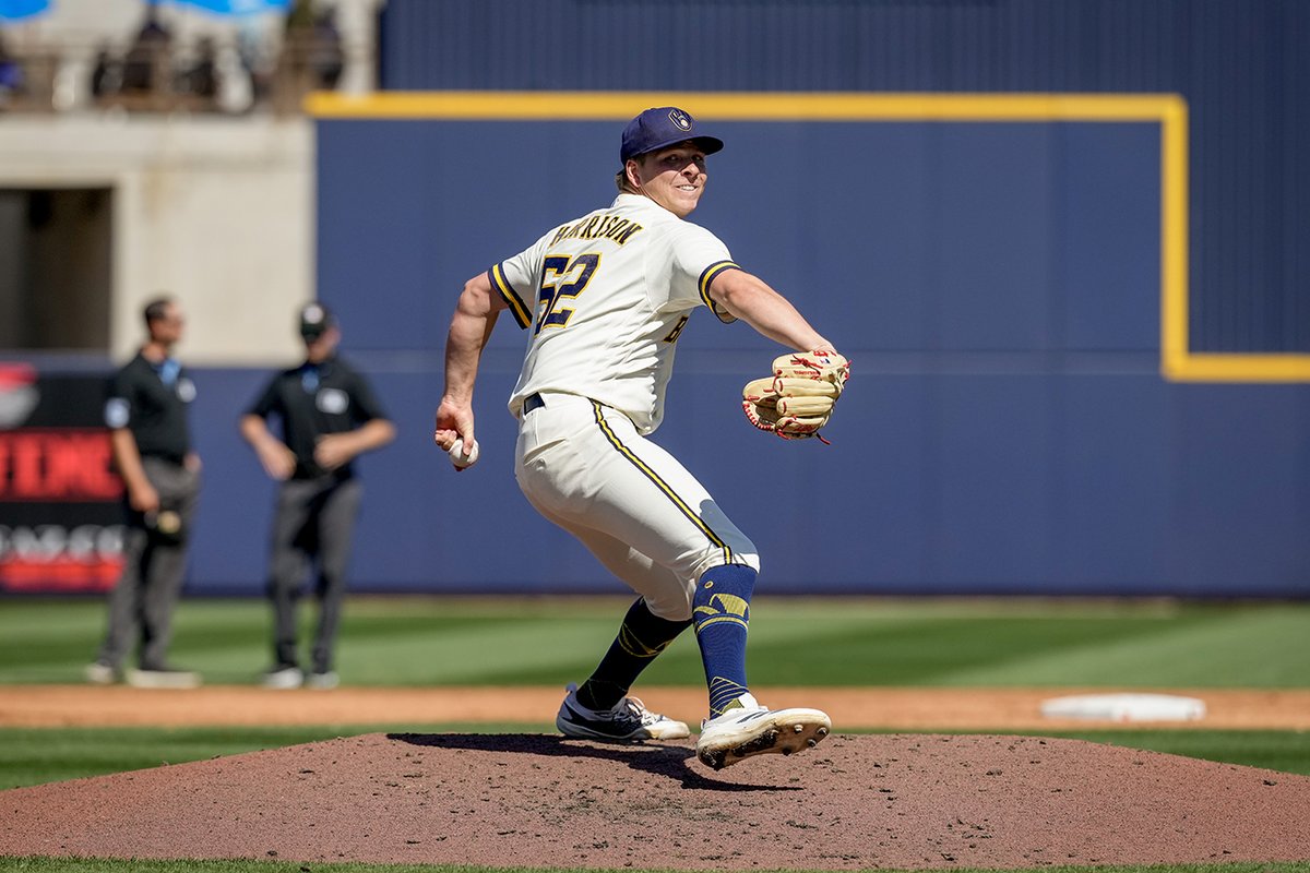 Milwaukee Brewers tweet media