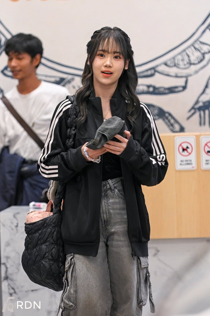 .<a href="/AR_LanaJKT48/">Aurhel Alana</a>