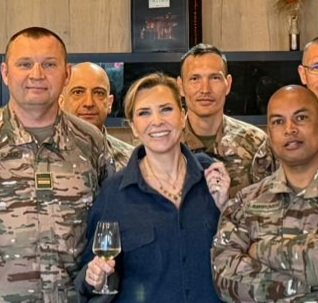 Chef du 4e Régiment étranger (4e RE) tweet media