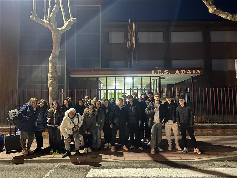 IES ADAJA tweet media