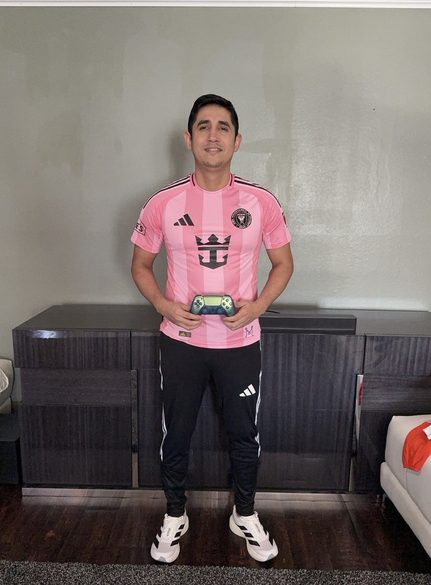 Ricardo Arrobo 🇪🇨 tweet media