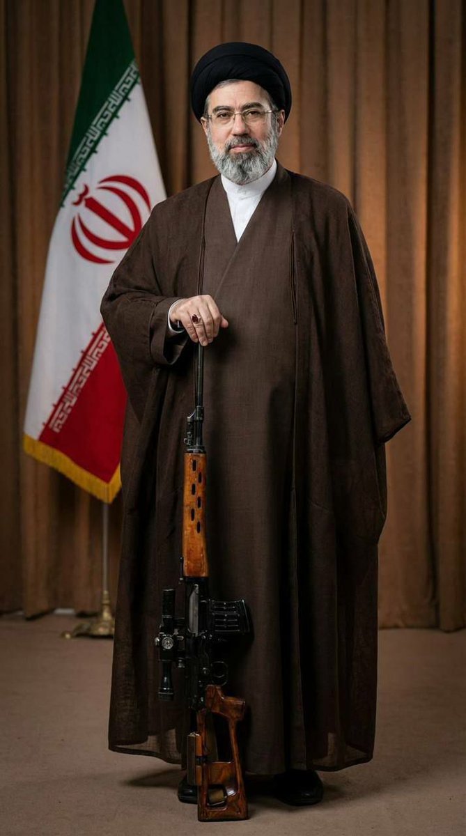 Mojtahed_najran's tweet photo. إيران: 
السيد مجتبى خامنئي قائداً ثالثاً للثورة والجمهورية الإسلامية في إيران. https://t.co/BTsix5ZEeH