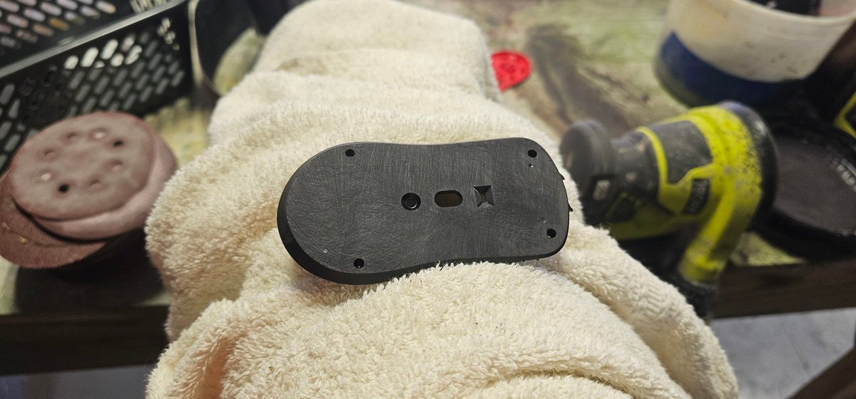 MouseCast tweet media