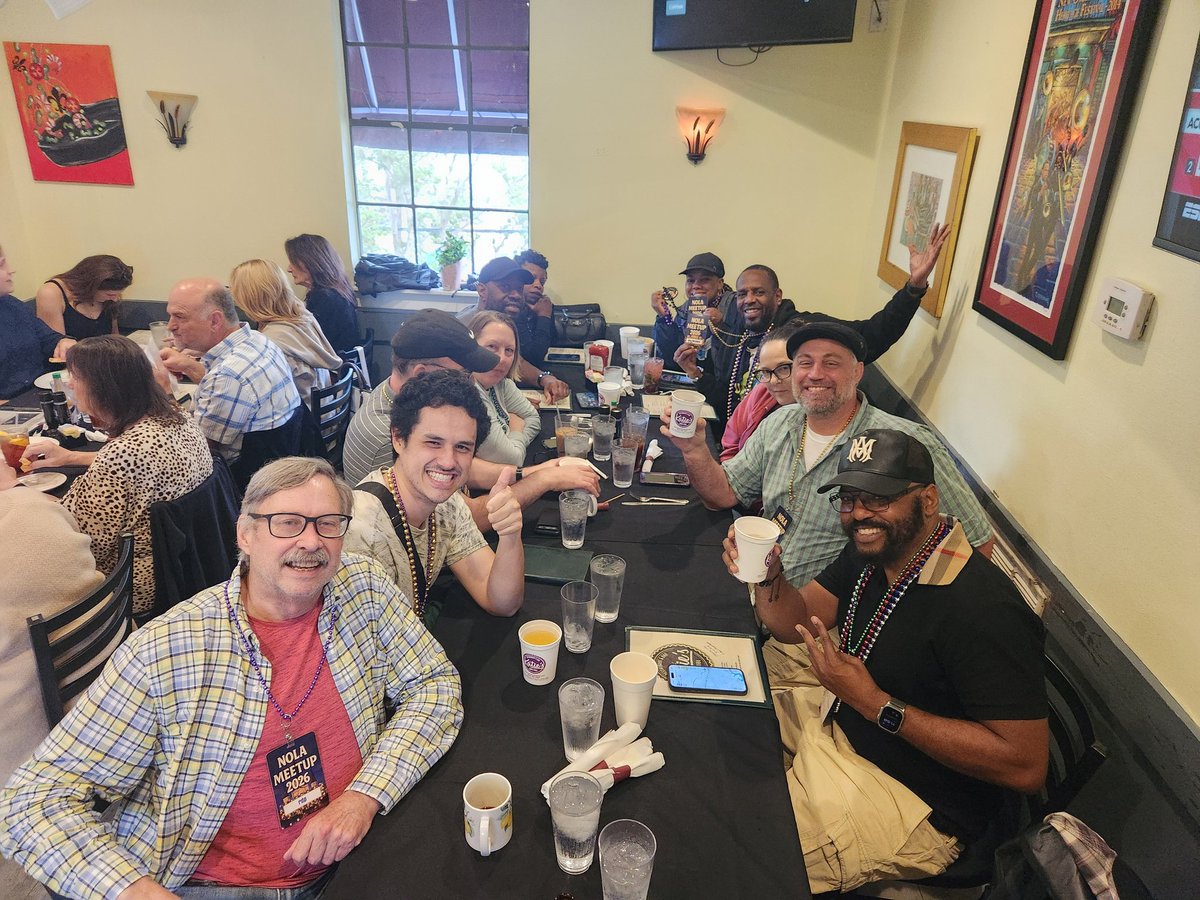 City Pigeon tweet media