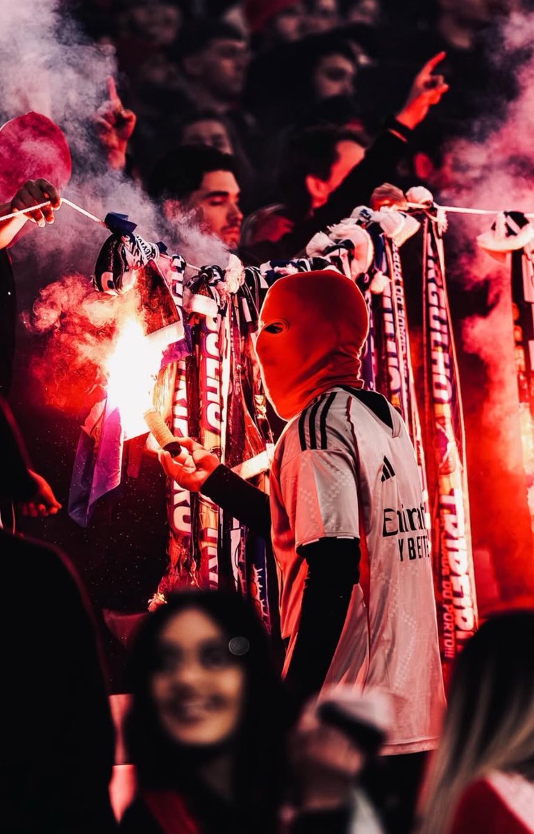 🦅 (@neresdaerva) on Twitter photo 