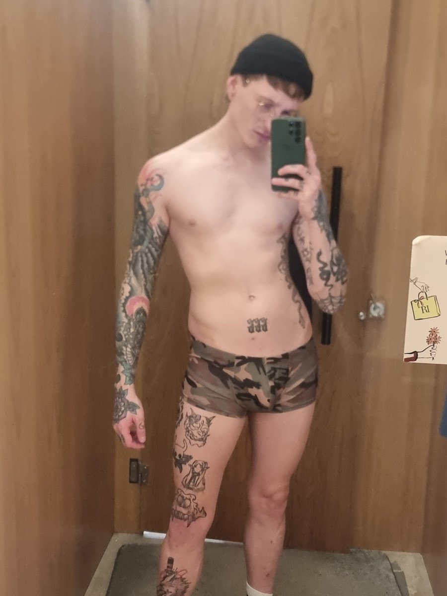 Axel_monstera tweet media