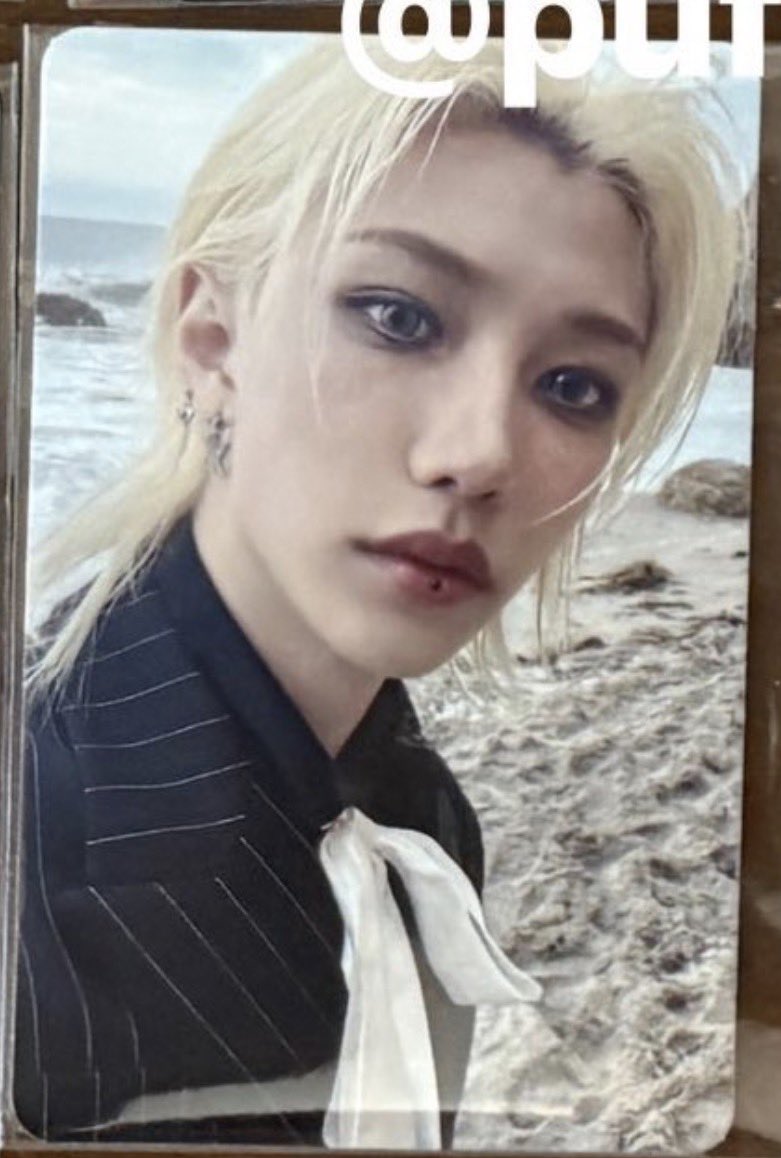 derin ★ tweet media