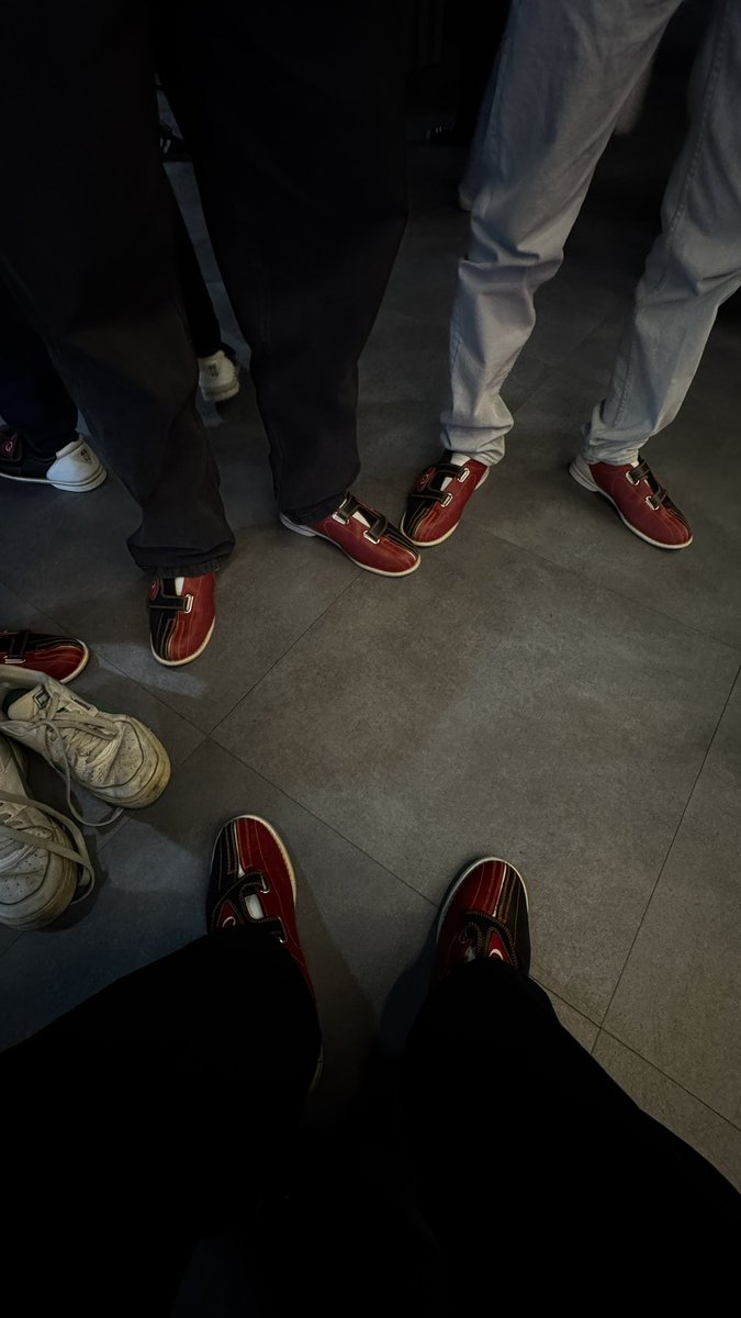 nino 𓅓 tweet media