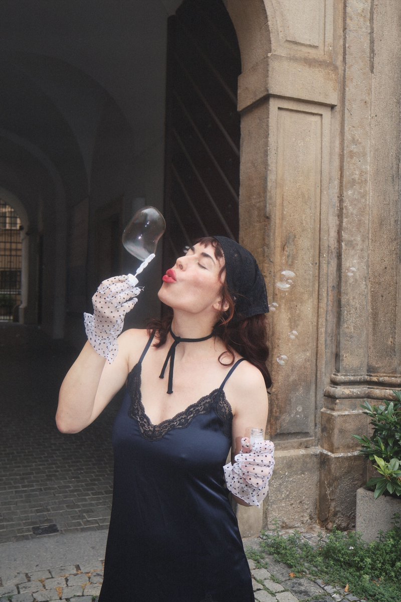 Jane's Vanity tweet media