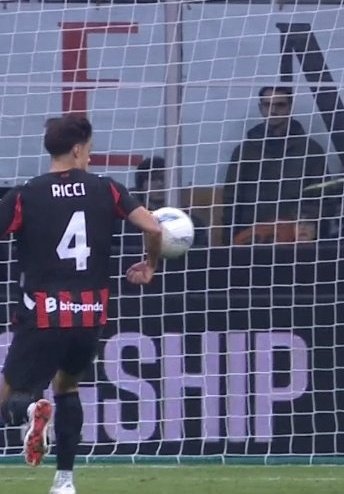 Francesco tweet media