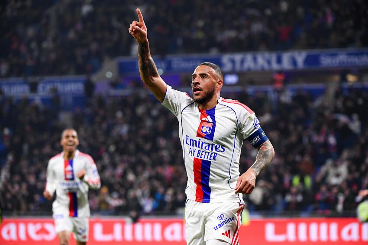 STATS 📈📉

20
Buteur contre le Paris FC, Corentin TOLISSO devient le 20e meilleur buteur de l’histoire de l’OL en 1ère division.

Avec 38 réalisations en L1, il dépasse l’ancien attaquant Ernest SCHULTZ.

#TeamOL #OLPFC #OLOFFAME ♥️💙