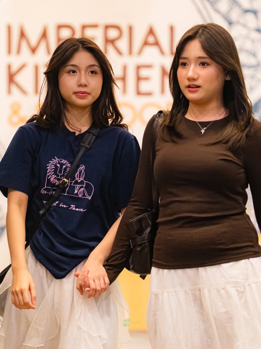 ｡ﾟ•┈୨♡୧┈• ｡ﾟ𝒎𝒊𝒄𝒉𝒆𝒍𝒍𝒆 𝒄𝒂𝒕𝒉𝒍𝒆𝒆𝒏 •┈୨♡୧┈• ｡ﾟ

📸: <a href="/Michie_JKT48/">michelle alexandra</a> &amp; <a href="/N_CathyJKT48/">Cathleen Nixie</a>