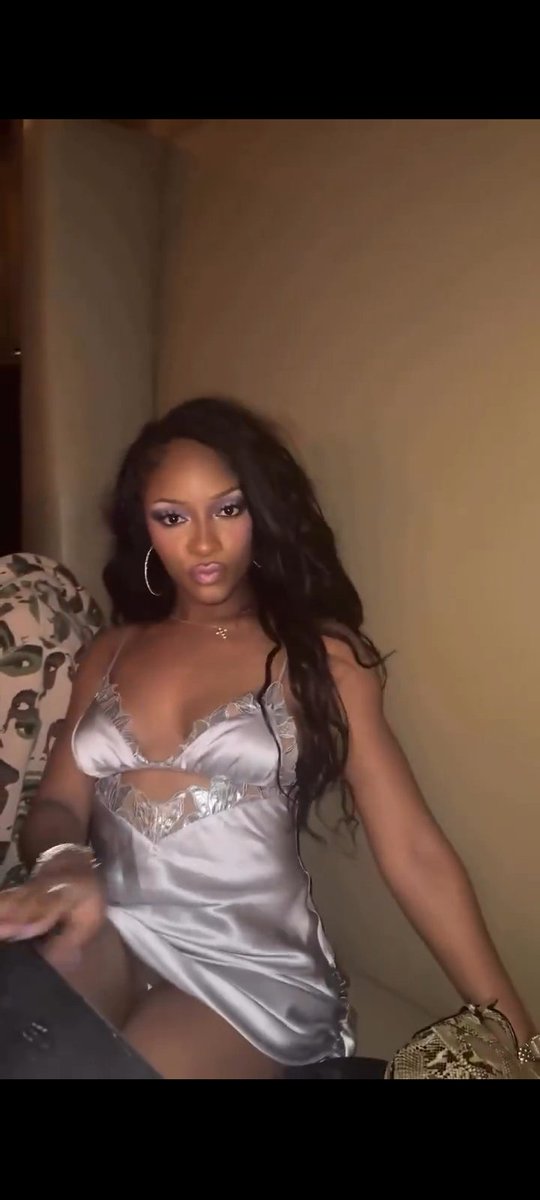 𝐁𝐢𝐠 𝐌𝐢𝐫𝐚 ✰ tweet media