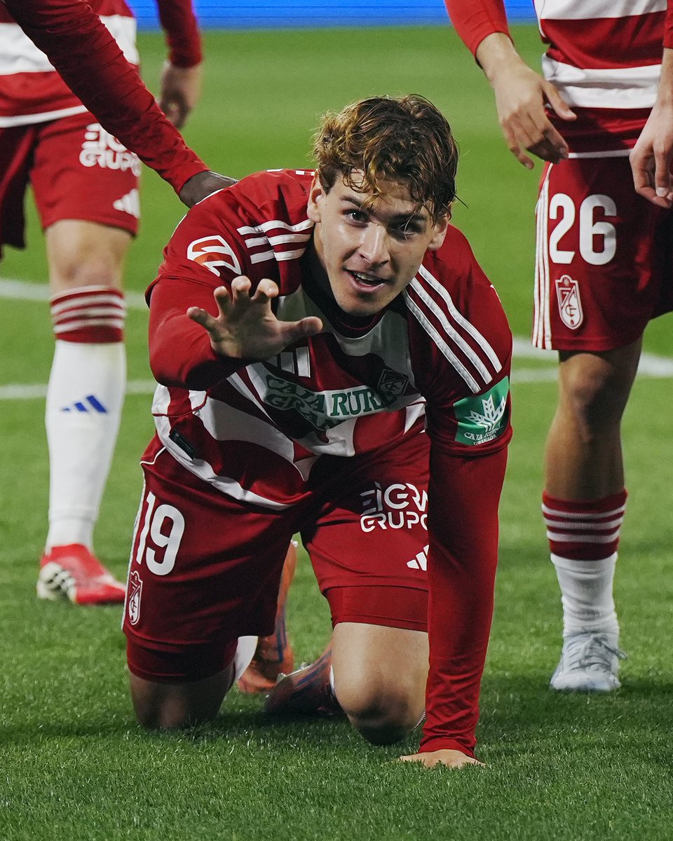 Granada CF ❤️⚪️ tweet media