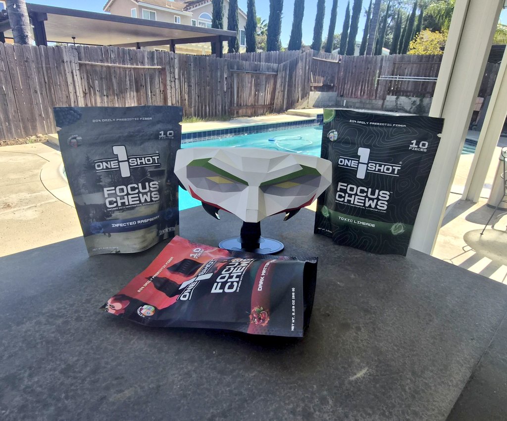 VRSified tweet media