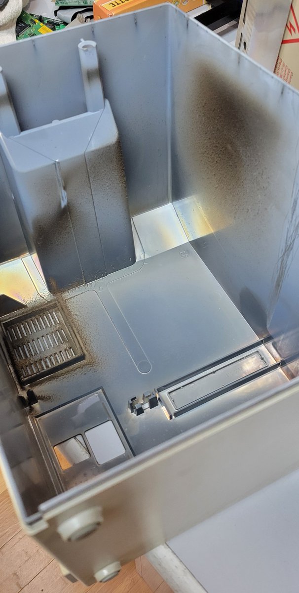 Andrew's Tech Break tweet media