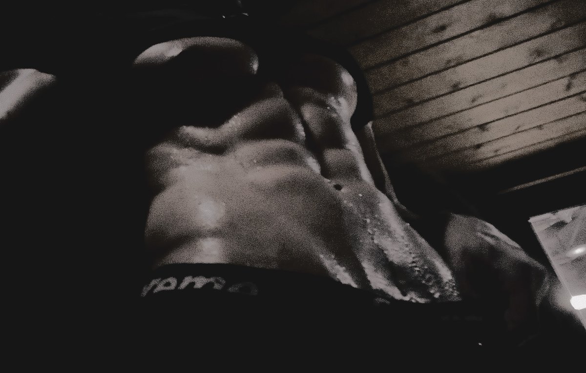 𝒃𝐞𝐧. tweet media