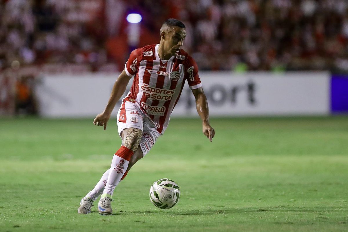 Náutico tweet media