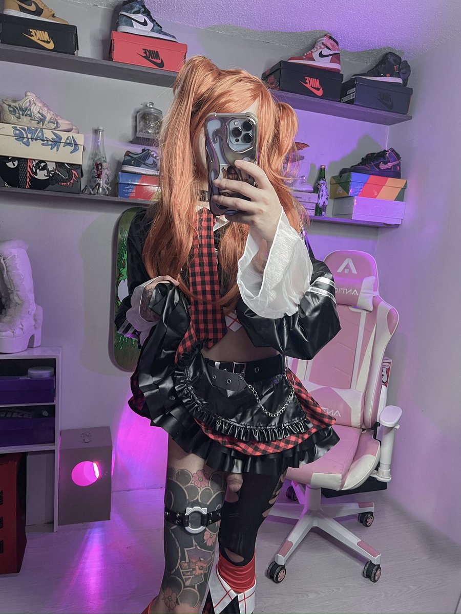 LauraKitagawa's tweet photo. @mig2019xd Encuentra mi sorpresita 👅💦 https://t.co/uKszr0G5vK