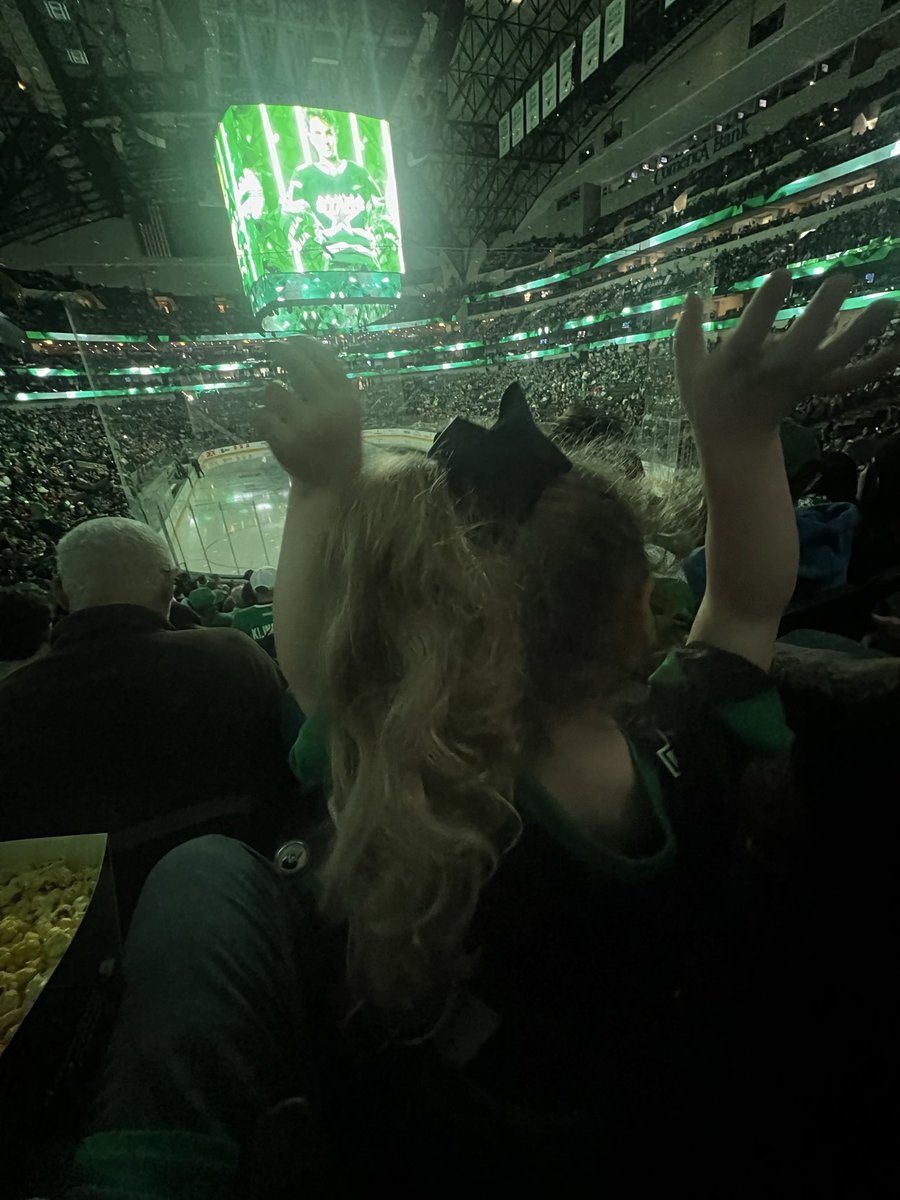 x - GeauxStars tweet media