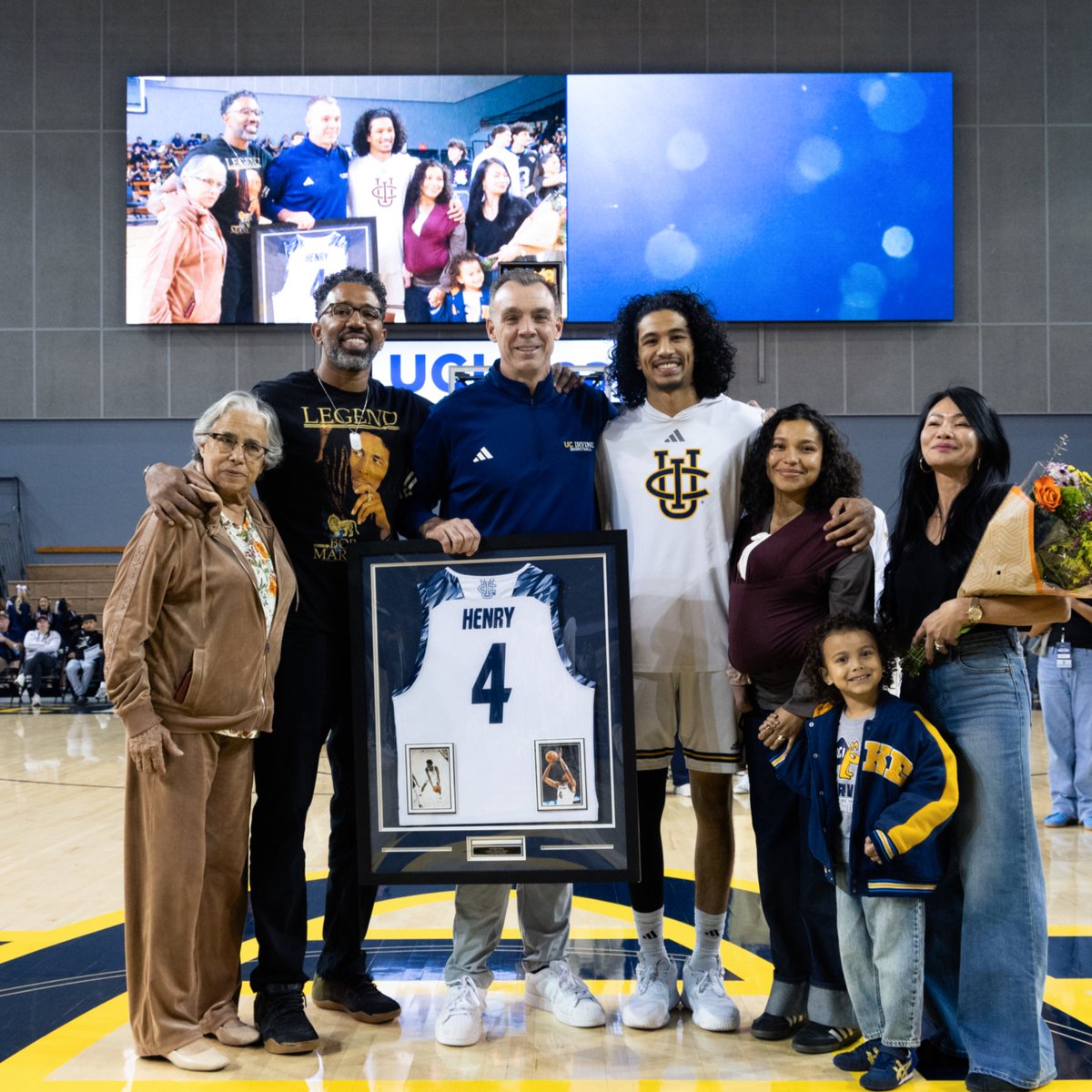 UCI Men's Basketball tweet media