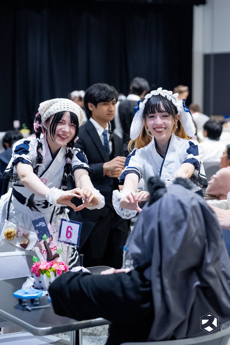 smashcon's tweet image. Less than 2 weeks until Crew and Maid Café applications close on 21st March 2026 at 11pm ⏳
This is a friendly reminder that if you would like to be considered for both, apply for both! 😉🎀

👉 tinyurl.com/smashcrew3

#smashcon2026 #crew #maidcafe