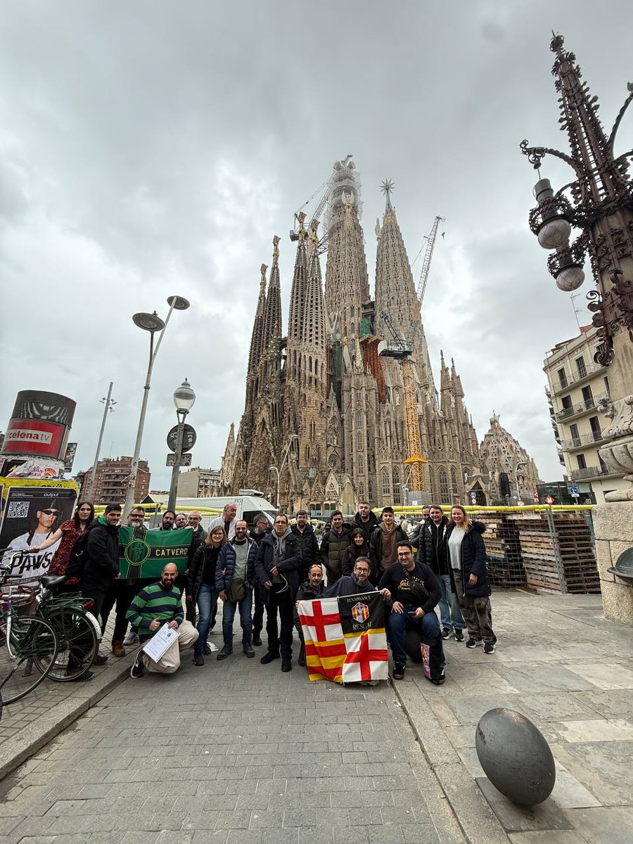 ResistSpain's tweet photo. IFS en Barcelona #IngressFS https://t.co/nWeAADyQYM