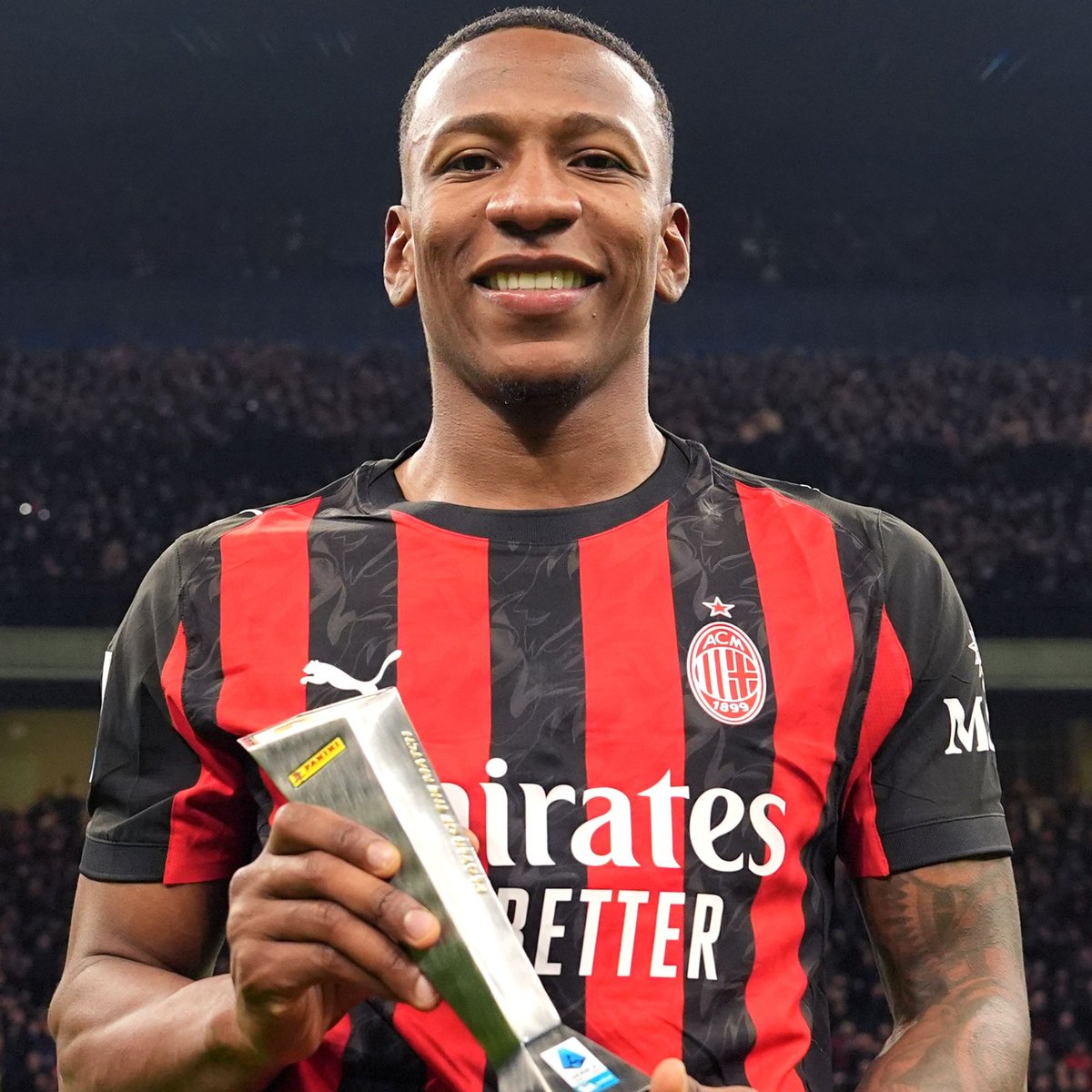 SerieA_ES's tweet photo. Pervis Estupiñán es el Jugador Panini del partido 🏆🇪🇨 

#MilanInter https://t.co/2XhHiYclRV