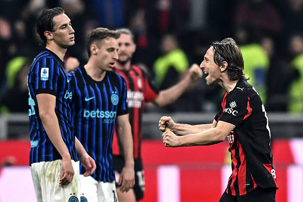 MilanPosts's tweet photo. 😆😆 https://t.co/c4GPBWsOgd