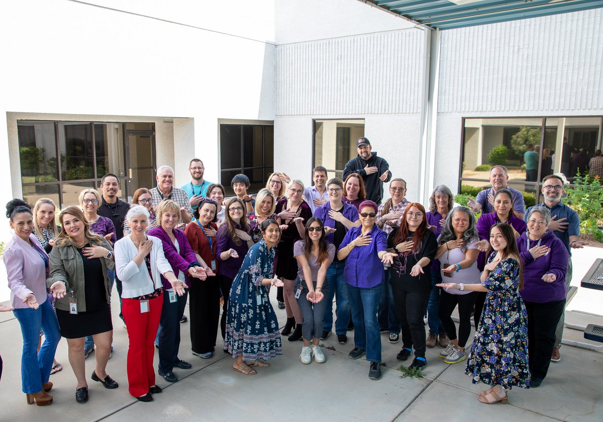 Universal Avionics tweet media