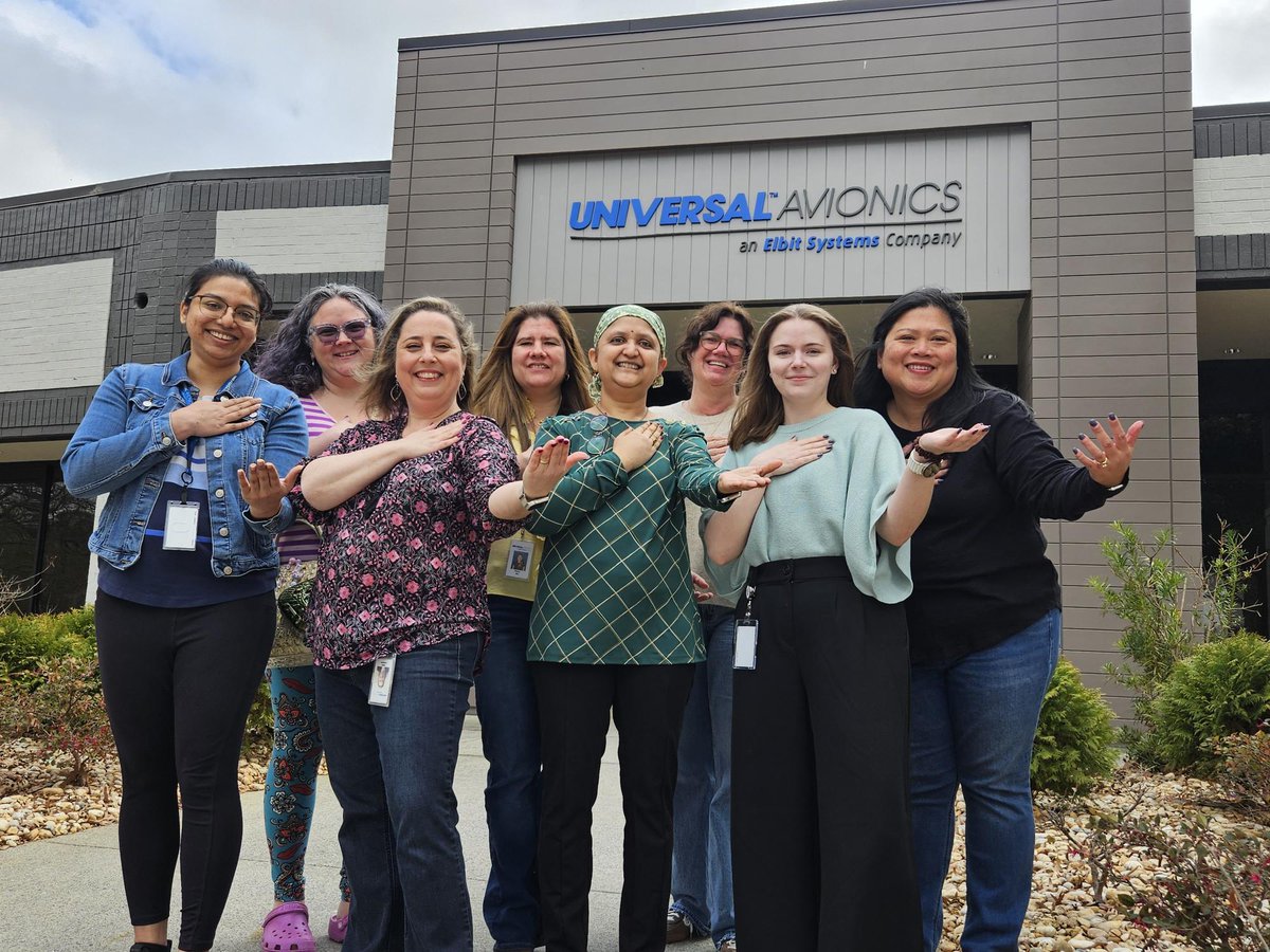 Universal Avionics tweet media