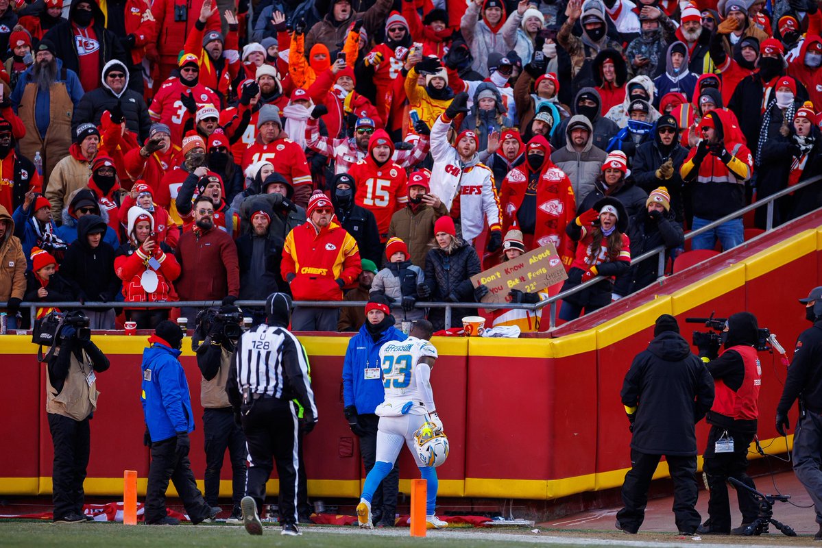 Tony Jefferson tweet media