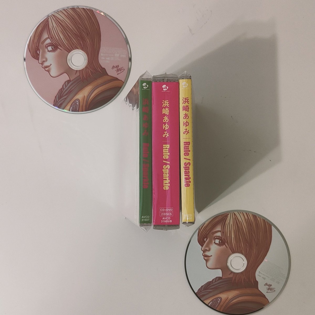 EOSH2014 aka Graffiti Corp tweet media