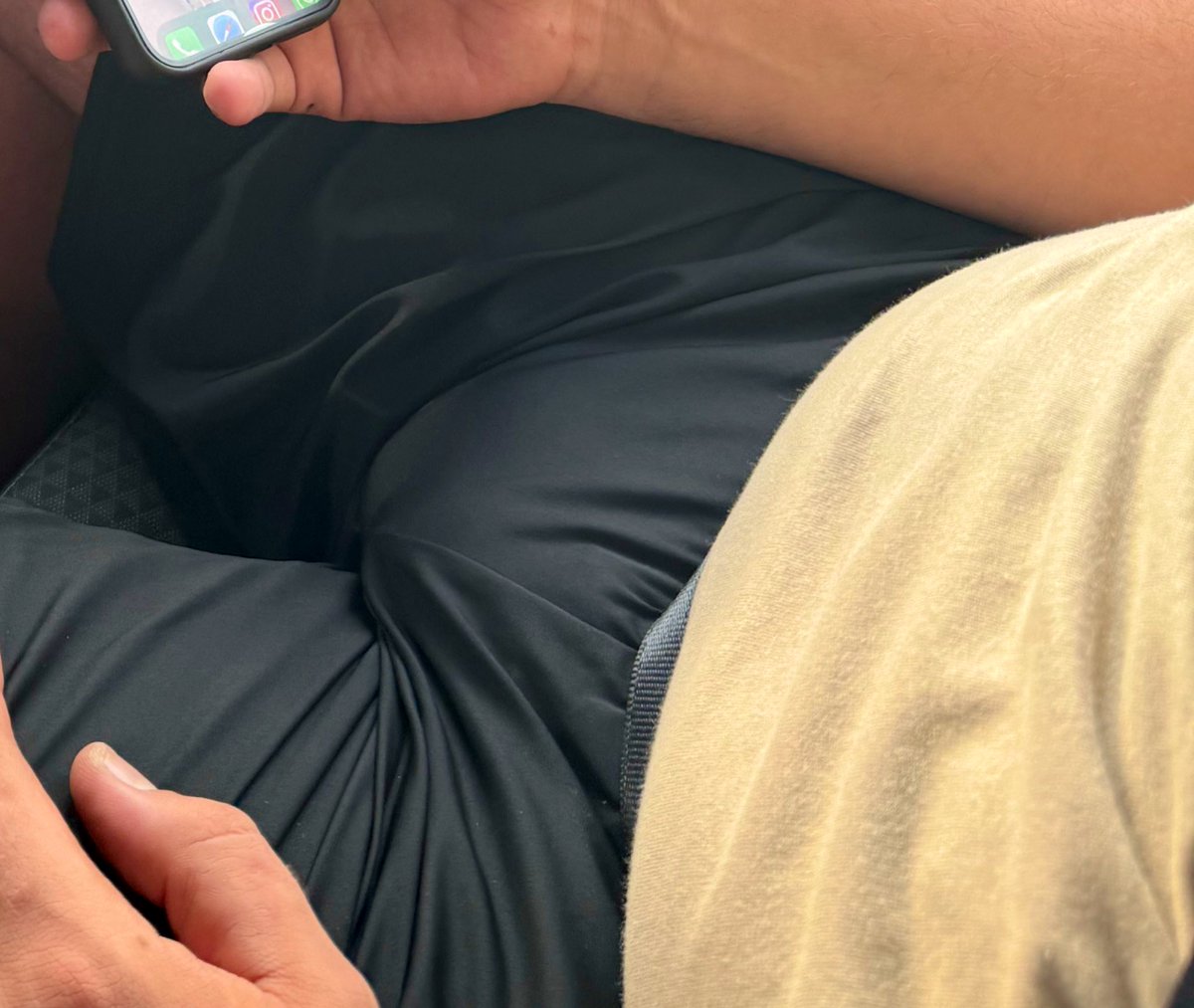 bulge sexual 1️⃣8️⃣➕ tweet media