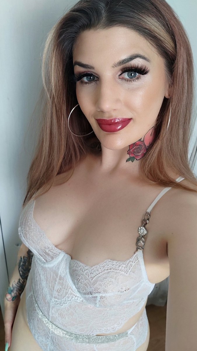 Goddess G𝐞𝐦 💎 tweet media